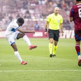 Okou inscrit le 2-2 KEYSTONE/JEAN-CHRISTOPHE BOTT